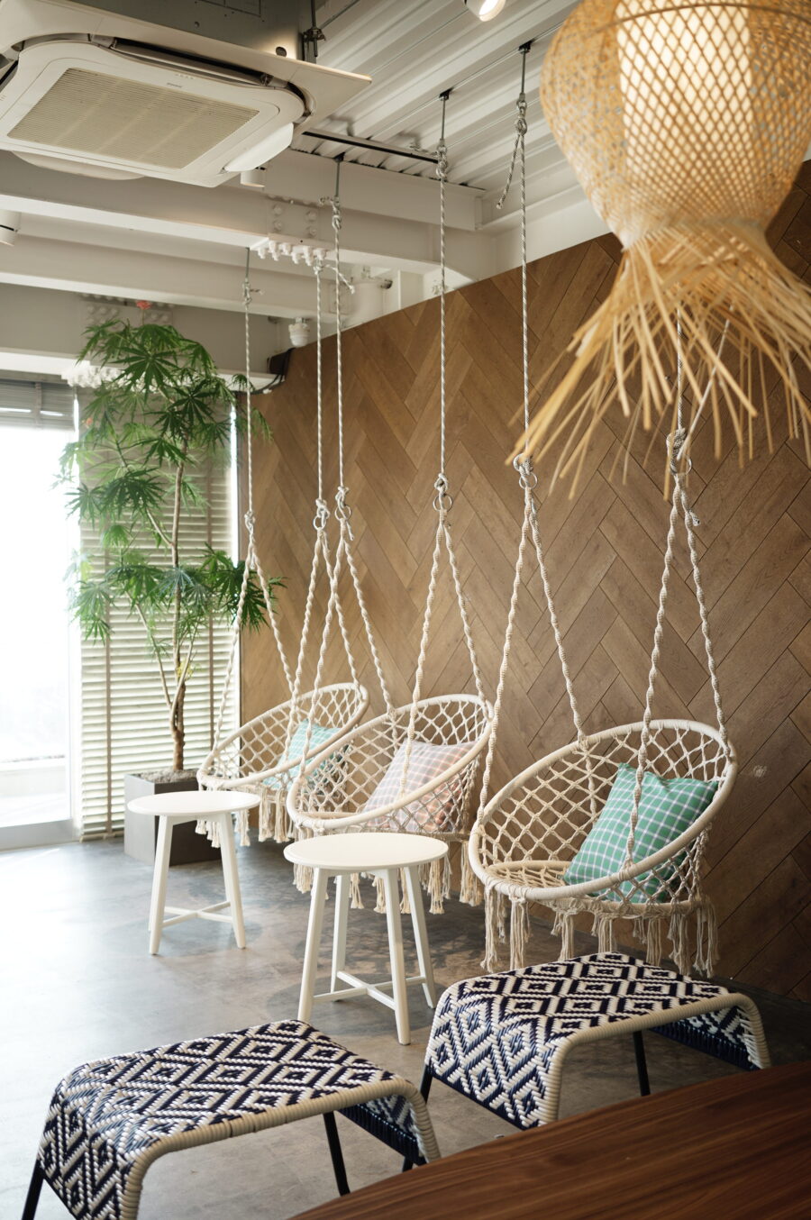 Priv. Beach Club / BOOTSYORK 4