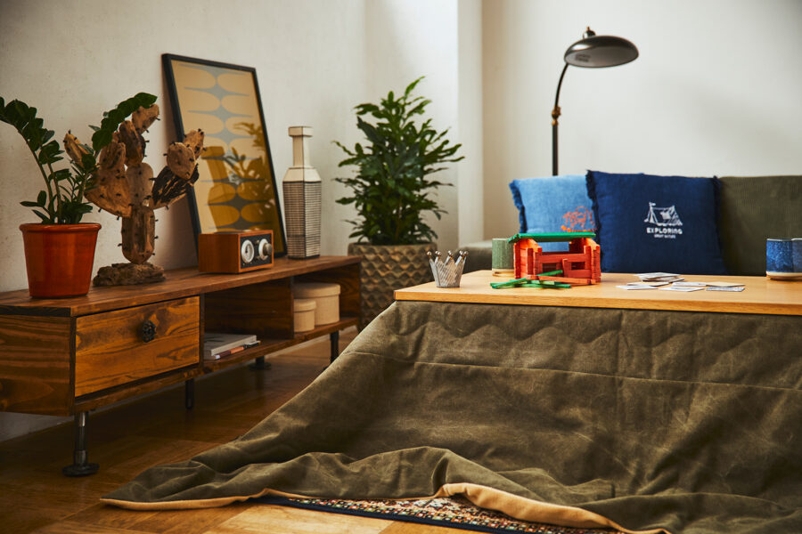 niko and … / BOOTSYORK 7